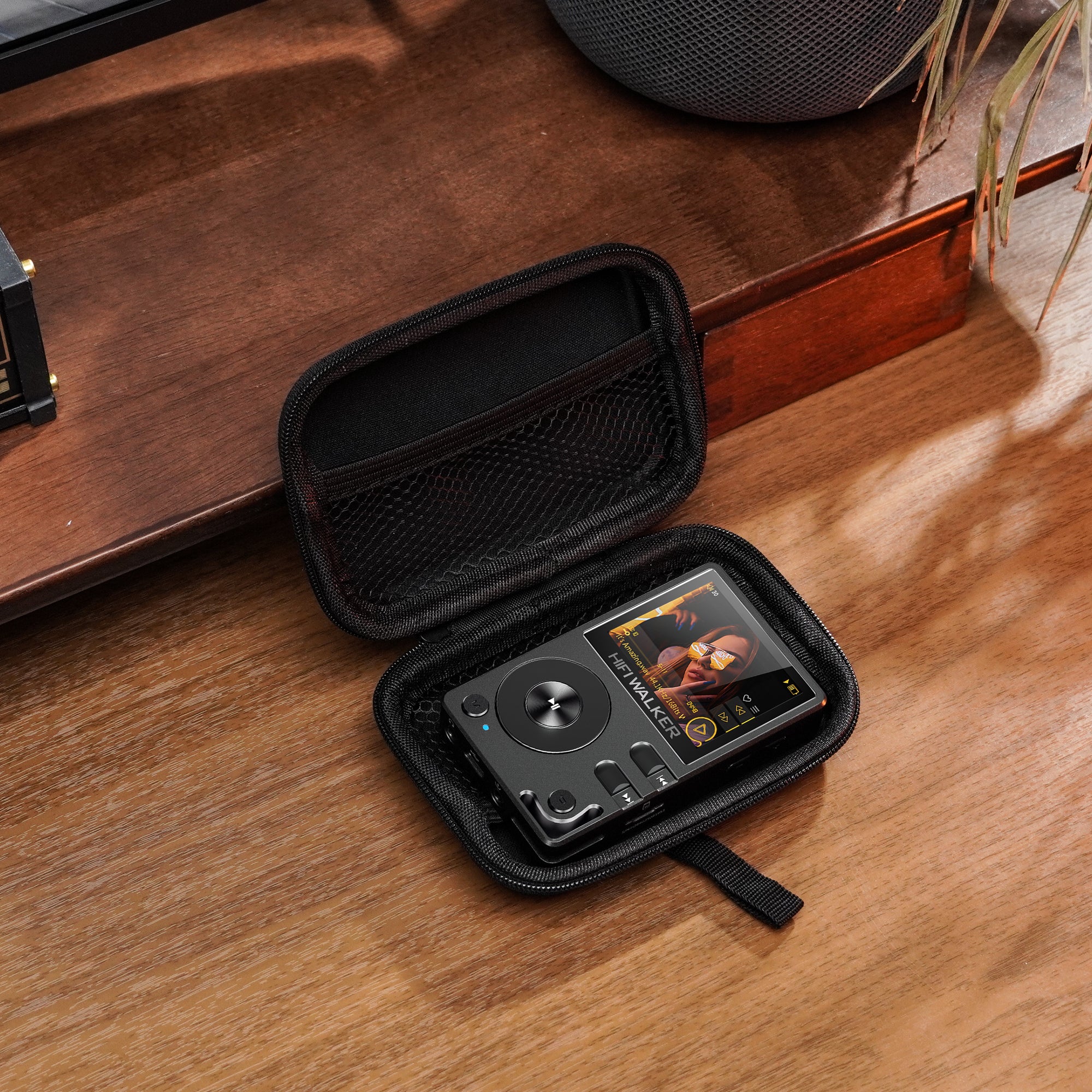 H2 + Case
